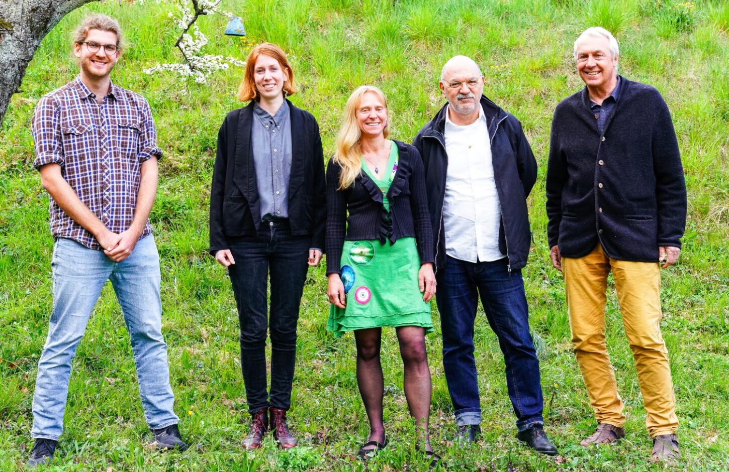 Die Kerngruppe von links: Sylvain Badan, Zoe Stadler, Lucie Wiget, Dominik Siegrist und Köbi Gantenbein
