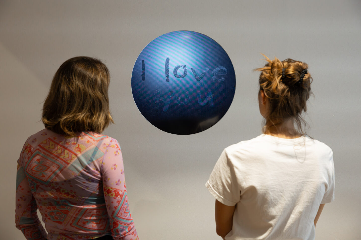 Auf dem Rundgang durch das Museum: «I Love You»